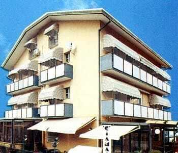 Отель Giamaica Viserba Di Rimini Экстерьер фото